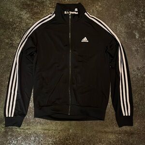 Men’s black sports sweatshirt